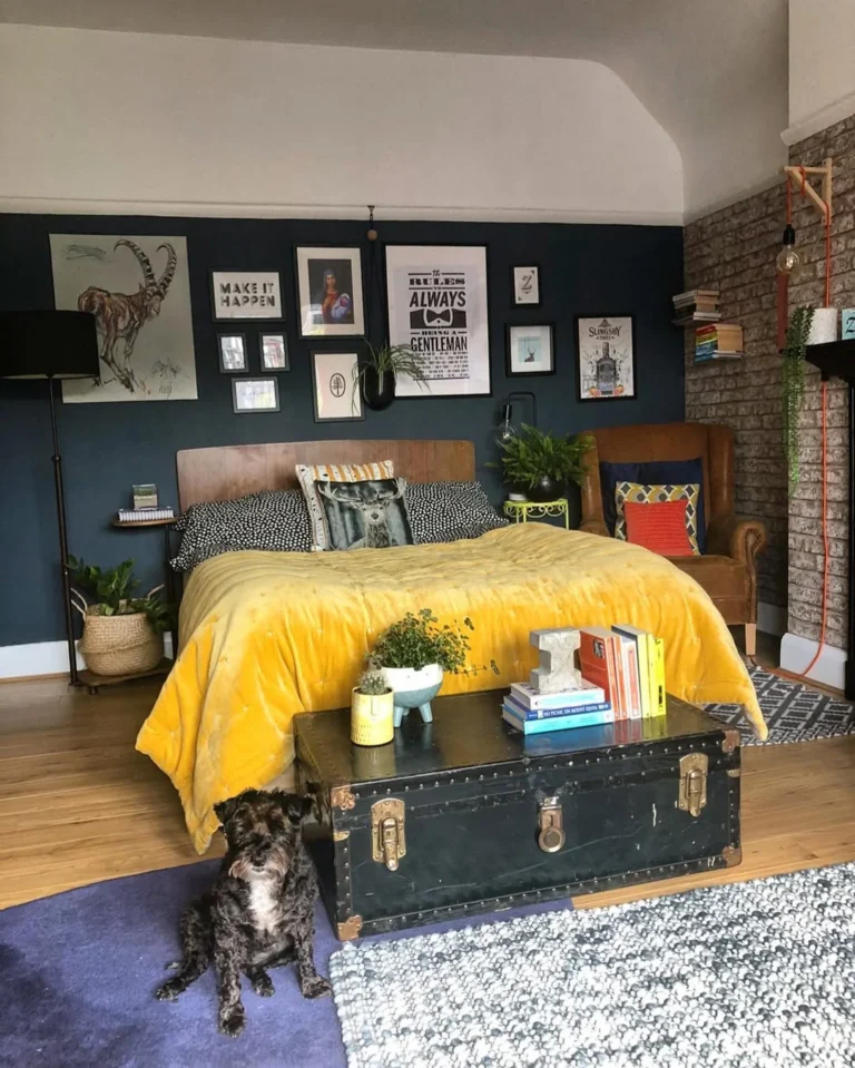 20 Stunning Mid-Century Modern Bedroom Ideas