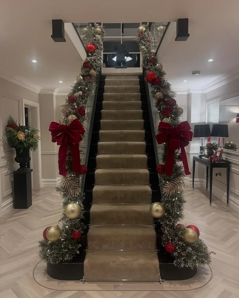 17 Whimsical Christmas Decoration Ideas to Bring Magic Into Your Home