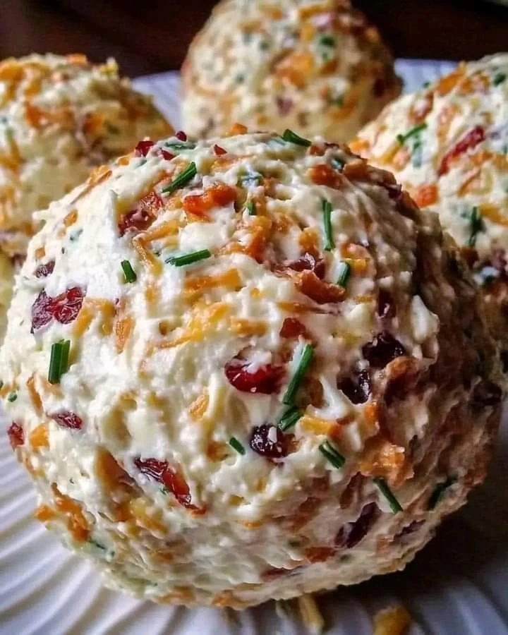  Cranberry Bacon Ranch Cheese Ball