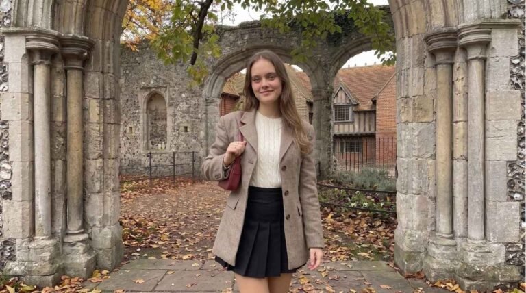 15 September Outfits for London Women: The 2026 Trend Guide