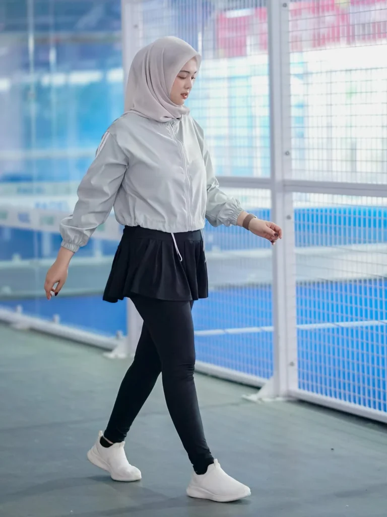 Sporty Black Skirt and Leggings Look
