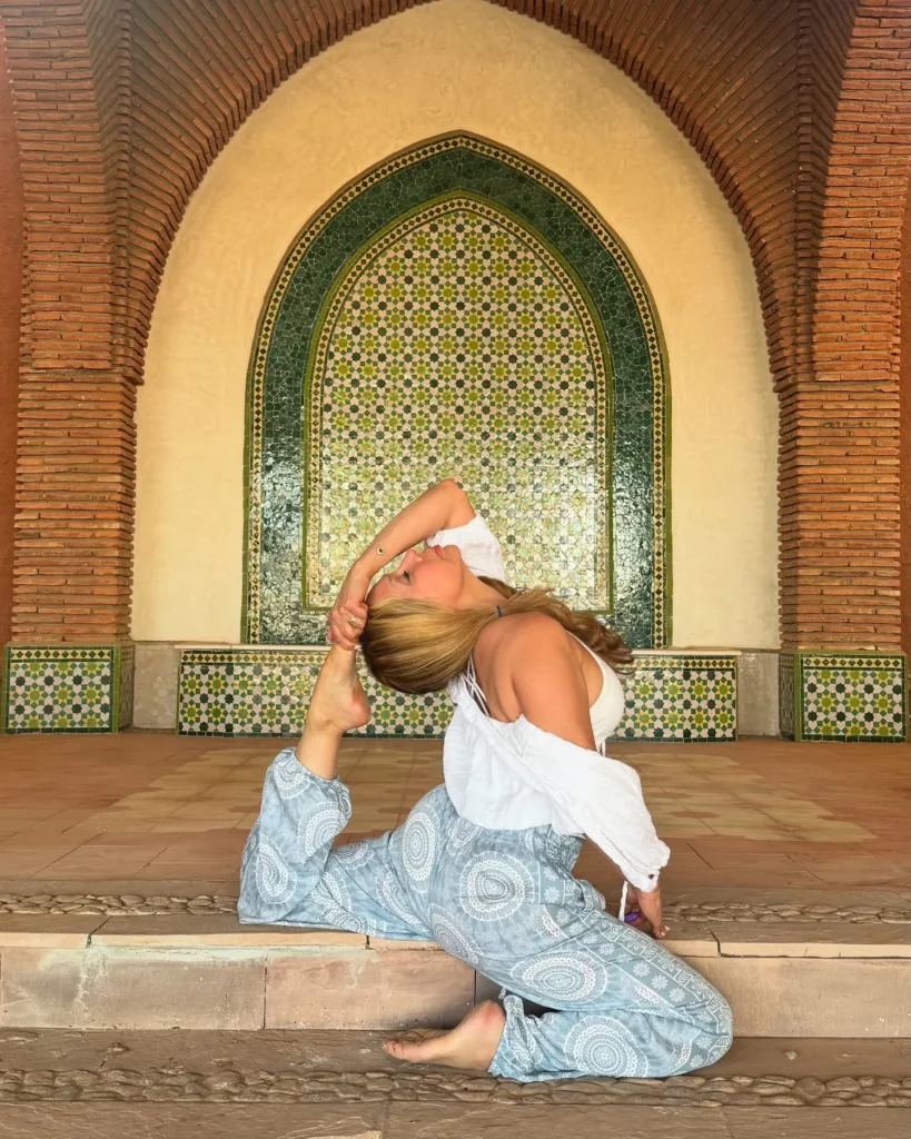 Advanced King Pigeon Pose for Deep FlexibilityÂ