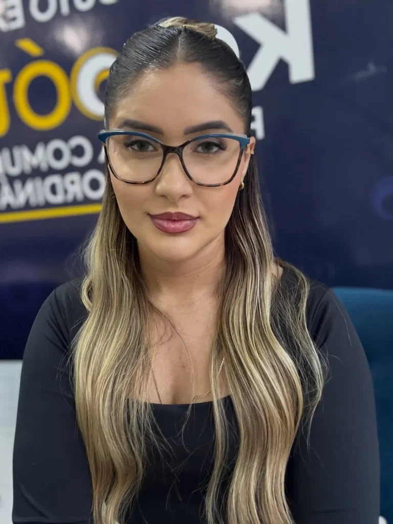 Oversized Cat-Eye Glasses