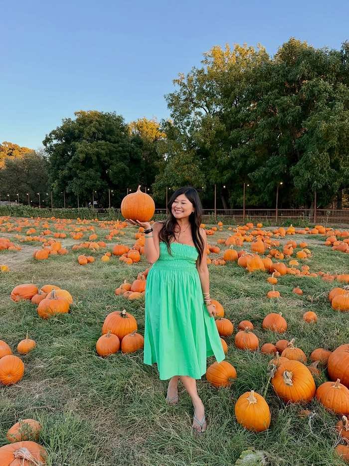  Bright Green Strapless Midi Dress for a Sunny Pumpkin Patch Day
